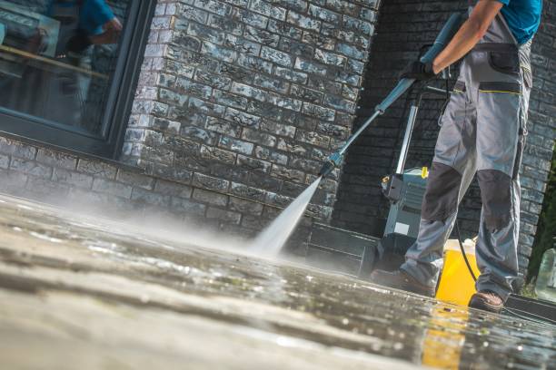 Best Sign and Awning Cleaning  in Clinton, NC